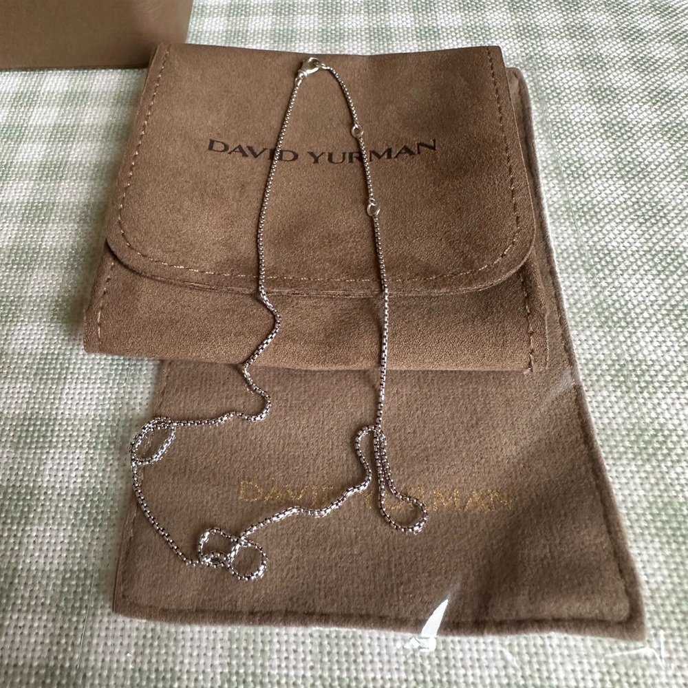 David Yurman box chain woman necklace